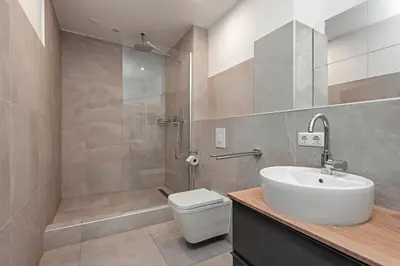 Ein Badezimmer in der Unterkunft Schönes Serviced Apartment in Berlin