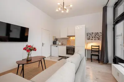 Küche/Küchenzeile in der Unterkunft Schönes Serviced Apartment in Berlin