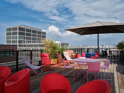 Ein Sitzbereich in der Unterkunft URBAN LOFT Berlin