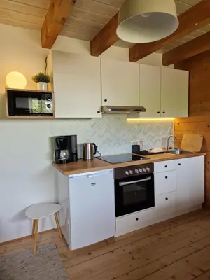 Küche/Küchenzeile in der Unterkunft Helle und idyllische 2 Zimmer Wohnung am Rande von Berlin