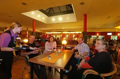 Gäste, die in der Unterkunft Sporthotel Neuruppin - Apartmenthaus mit Ferienwohnungen übernachten