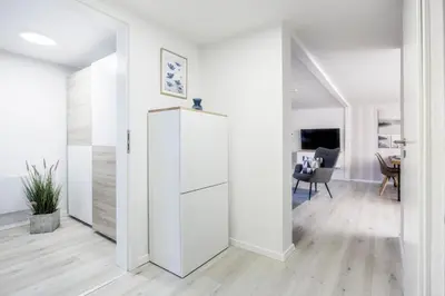 Grundriss der Unterkunft Ferienhaus Waldgeflüster 70 QM I überdachte Terrasse I 2 Schlafzimmer I Strandnah