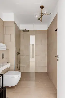 Ein Badezimmer in der Unterkunft Arbio I Luxury Apartments in East Side Gallery