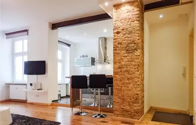 TV/Unterhaltungsangebot in der Unterkunft 1 Bedroom Gorgeous Apartment In Berlin