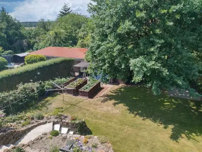 Ein Garten an der Unterkunft Ferienwohnung 