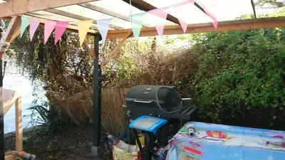Ein Garten an der Unterkunft Ferienwohnung Dahme Berlin am Wasser