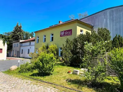 Das Gebäude in dem sich das Aparthotel befindet