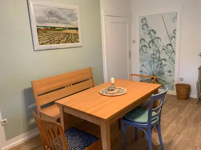 Ein Sitzbereich in der Unterkunft Schwalbennest