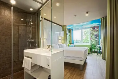 Ein Badezimmer in der Unterkunft aja Bad Saarow