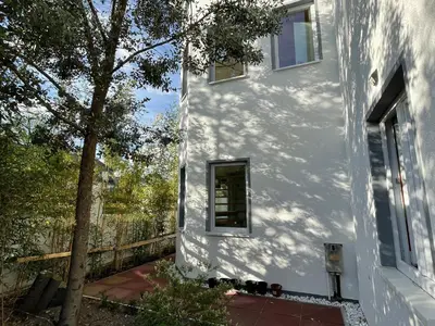Das Gebäude in dem sich die Ferienwohnung befindet