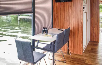 Grundriss der Unterkunft 1 Bedroom Awesome Ship In Brandenburg