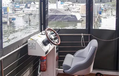 Grundriss der Unterkunft 1 Bedroom Awesome Ship In Brandenburg