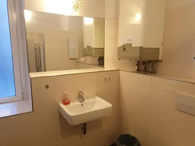Ein Badezimmer in der Unterkunft Pension I