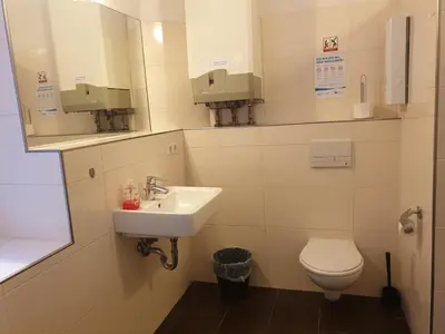 Ein Badezimmer in der Unterkunft Pension I