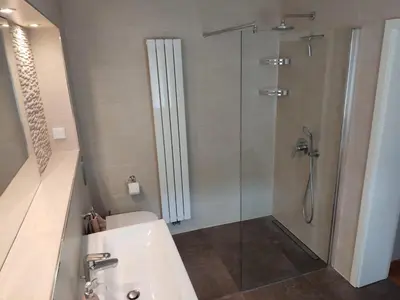 Ein Badezimmer in der Unterkunft Ferienhaus in Seenähe