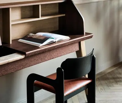Die Bibliothek im Hotel