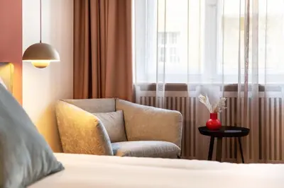 Ein Sitzbereich in der Unterkunft ipartment Berlin Kurfürstendamm