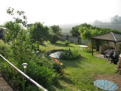 Ein Garten an der Unterkunft Bungalow in Altglietzen für 2 Personen und 1 Kind bis 6 Jahren