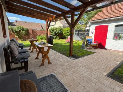 Ein Garten an der Unterkunft Bei der Kahnfährfrau Mit NEUEM Innenhof Garten