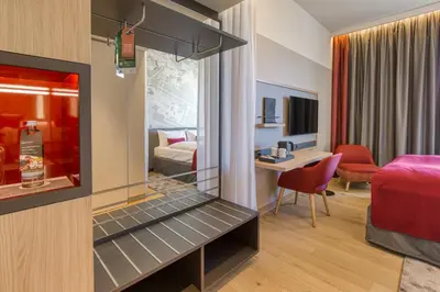 Ein Bett oder Betten in einem Zimmer der Unterkunft IntercityHotel Berlin Airport BER Terminal 1 & 2