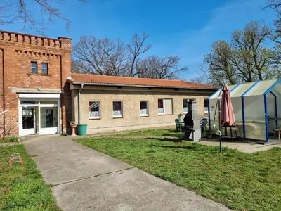 Das Gebäude in dem sich die Ferienwohnung befindet