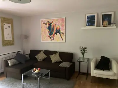 Ein Sitzbereich in der Unterkunft Best Apartment in the Center of Berlin with Big Terrace