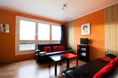 Ein Sitzbereich in der Unterkunft SUITE Park & City Alex 4 rooms 2 bathrooms 2 kitchen