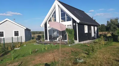 Ein Garten an der Unterkunft Ferienhaus 'Irene'