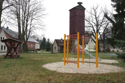 Ein Kinderspielbereich in der Unterkunft Spreewälder Schwalbenhof - Ferienwohnung 