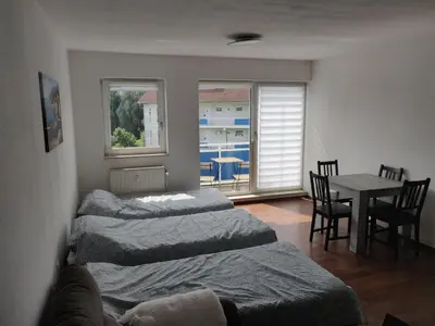 Ein Bett oder Betten in einem Zimmer der Unterkunft Fewo Bernau