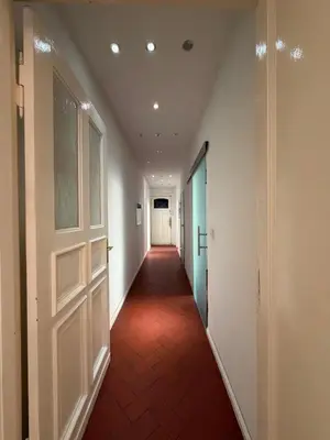 Grundriss der Unterkunft Schönes Loft mit Kamin in Mitte Gesundbrunnen