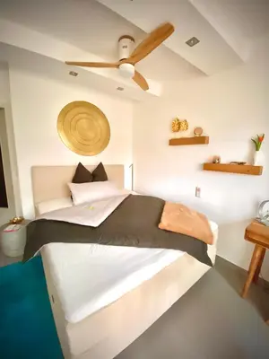 Ein Bett oder Betten in einem Zimmer der Unterkunft Schöne Aussichten mitten in Berlin - il sole