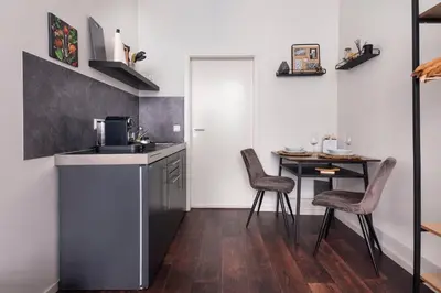 Küche/Küchenzeile in der Unterkunft Central Apartment in Heart of Berlin