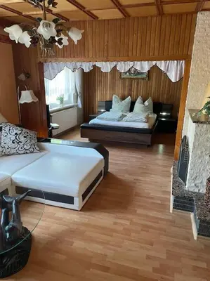 Ein Bett oder Betten in einem Zimmer der Unterkunft Ferienwohnung in Golßen/Spreewald, Tropical Island