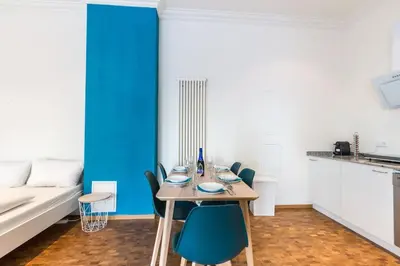 Küche/Küchenzeile in der Unterkunft DR Apartments Friedrichshain