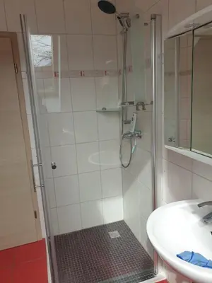 Ein Badezimmer in der Unterkunft Ferienwohnung 6 - Gourmetzimmer