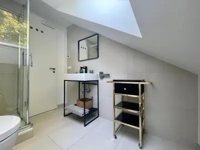 Ein Badezimmer in der Unterkunft Westendperle am Olympiastadion