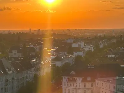 Blick auf den Sonnenuntergang/Sonnenaufgang von der Ferienwohnung aus oder aus der Nähe