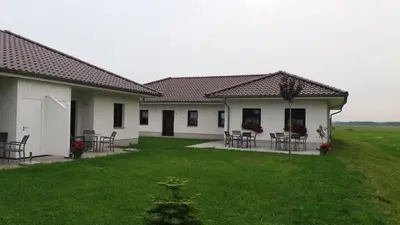 Das Gebäude in dem sich die Ferienwohnung befindet