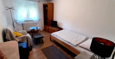 Ein Sitzbereich in der Unterkunft 2 Zimmer für Urlauber, Monteure und Geschäftsreisende