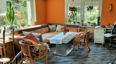 Ein Sitzbereich in der Unterkunft 2 Zimmer für Urlauber, Monteure und Geschäftsreisende