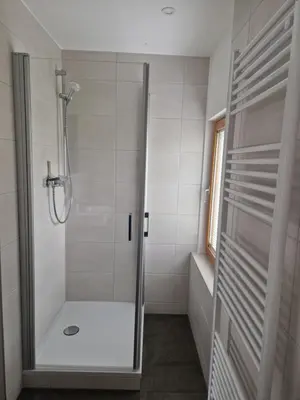 Ein Badezimmer in der Unterkunft Ferienwohnung und Monteurwohnung Schulz