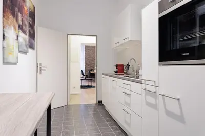 Küche/Küchenzeile in der Unterkunft DR Apartments Boxhagener Kiez