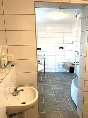 Ein Badezimmer in der Unterkunft Monteur-Haus Linde