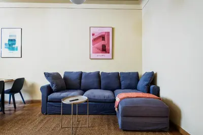 Ein Sitzbereich in der Unterkunft Super Zentral super schöner Altbau in Moabit Rostockerstraße im Herzen von Berlin für bis zu 6 Personen