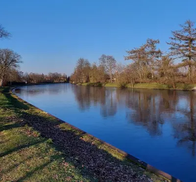 Blick auf einen Fluss in der Nähe der Ferienwohnung