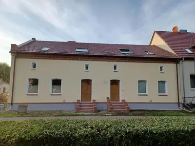Das Gebäude in dem sich die Ferienwohnung befindet