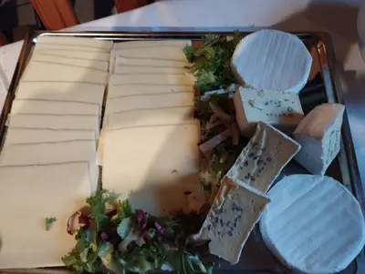 Essen im Hotel oder in der Nähe