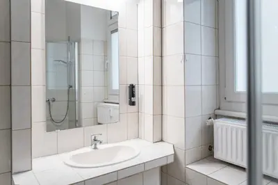 Ein Badezimmer in der Unterkunft Spacious Family Apartment with 2 Bedrooms