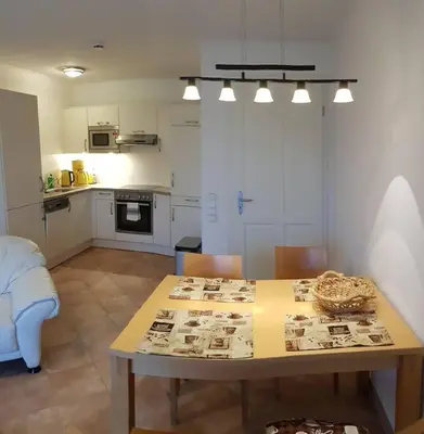 Küche/Küchenzeile in der Unterkunft Monteurwohnung AUSBLICK SEEBLICK 16356 Werneuchen bei Berlin